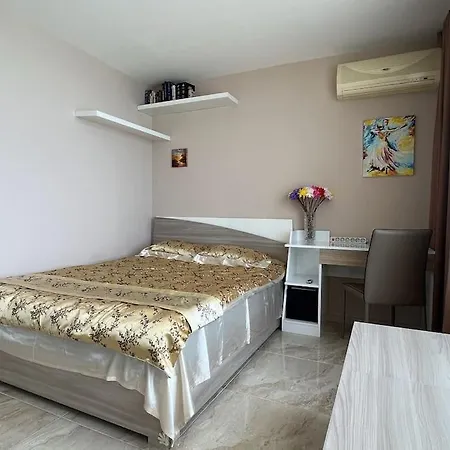 Sea Front Terrace 1 Bedroom Apt Sveti Vlas